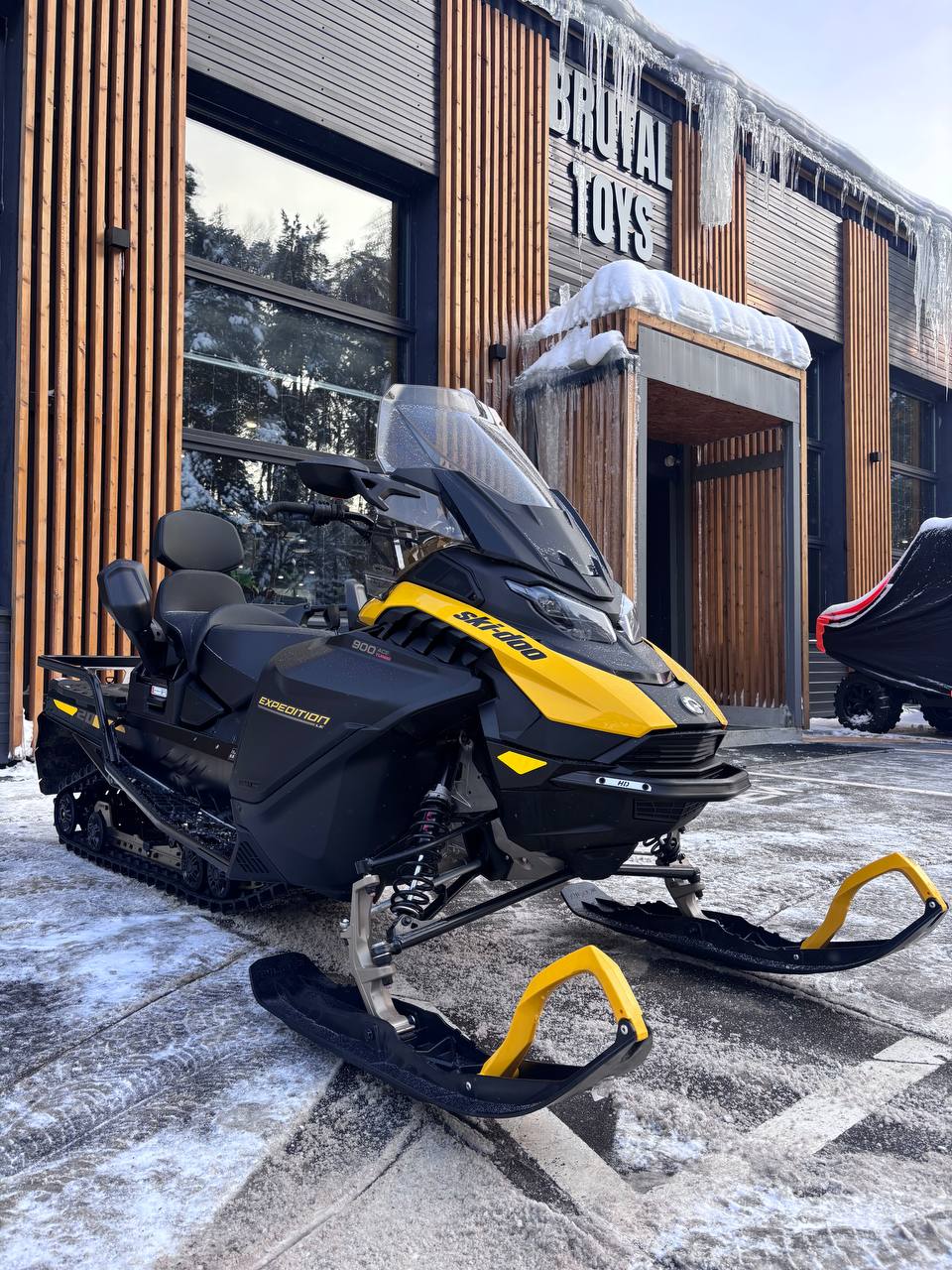 SKI-DOO Expedition LE 20" 900 ACE Turbo 2026