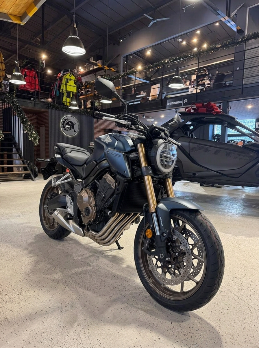 Honda CB650R E-Clutch 2026 ABS