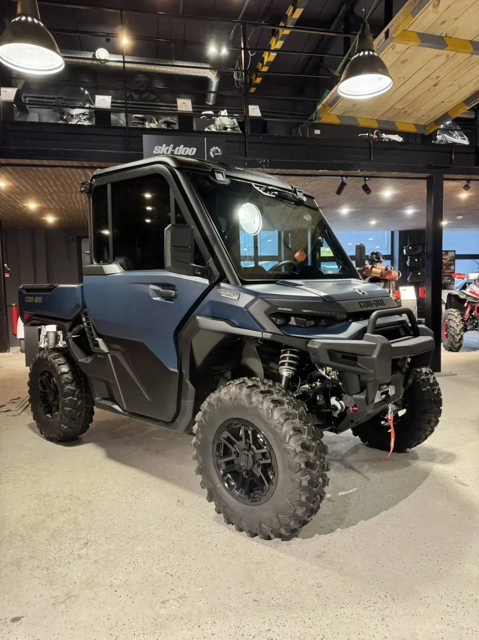 CAN-AM Defender Limited HD11 2026 с эпсм