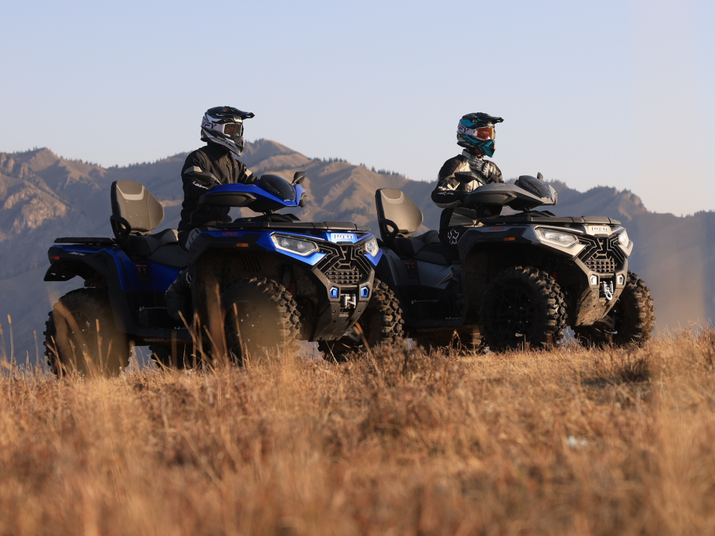 Катание на квадроцикле осенью