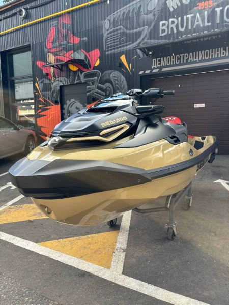 SEA-DOO RXT 325 2025