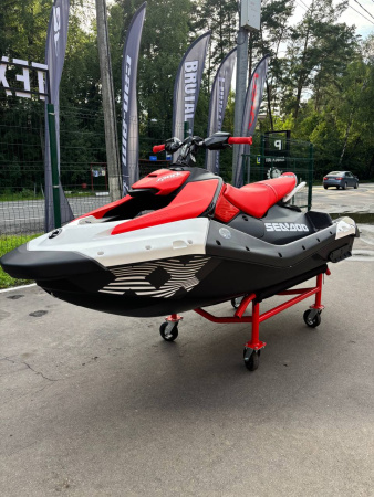BRP Sea-Doo Spark 3up Trixx 90 2025