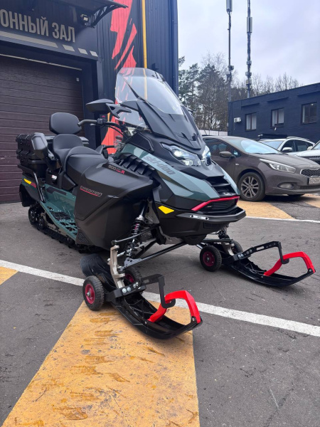 SKI-DOO Expedition SE 900 ACE Turbo R 2026