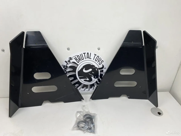 Защита передних рычагов пластик Maverick X3