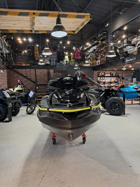 SEA-DOO GTX 230 Explorer Pro 2026