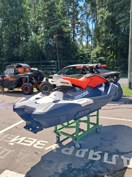 SEA-DOO Spark Trixx 3up 2026