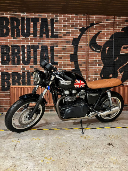 Triumph Thruxton 900 2014