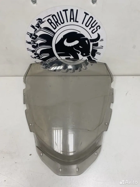 Стекло ветровое на BRP lynx/SKI- DOO бу 