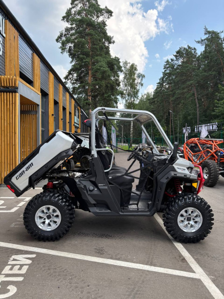 CAN-AM Traxter XMR HD10 2025