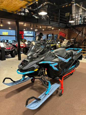 Lynx Commander RE 900 ACE turbo R SNDR 2024