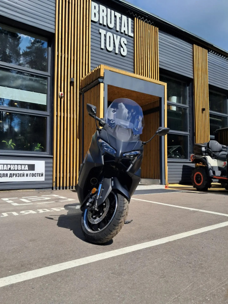 Yamaha TMAX 25th Anniversary 2026