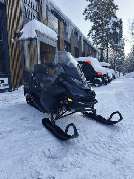 SKI-DOO Expedition SE 900 ACE Turbo R 2026