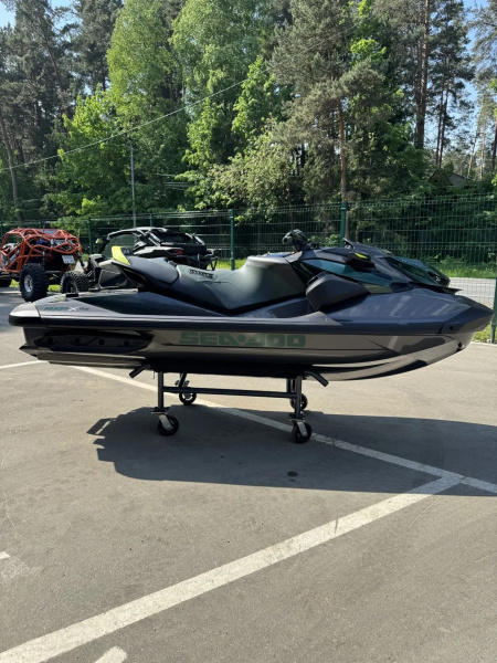 SEA-DOO RXP-X Apex 300 2023