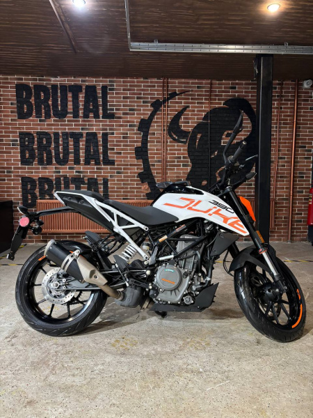 КТМ 390 Duke 2021