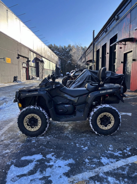 CAN-AM Outlander MAX Backcountry 1000R 2026