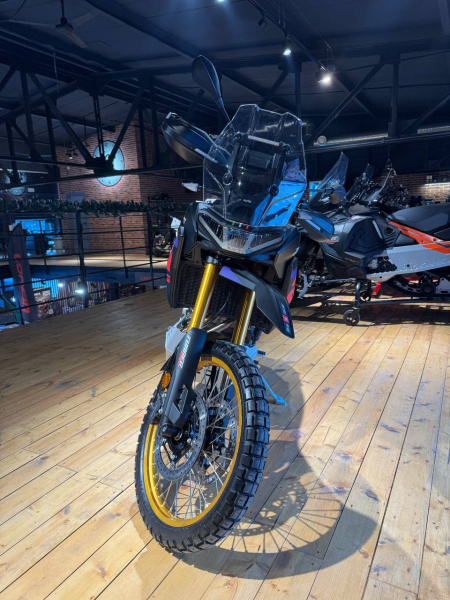 Aprilia Tuareg 660 Rally 2025