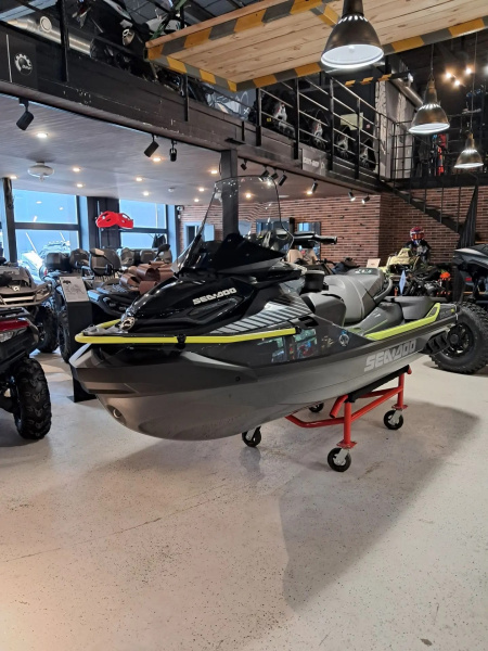 SEA-DOO GTX 230 Explorer Pro 2026