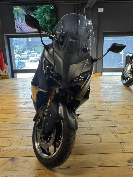 Yamaha TMAX 560 Tech MAX 2026
