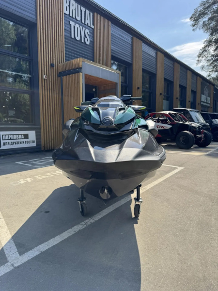 SEA-DOO RXP-X Apex 300 2023