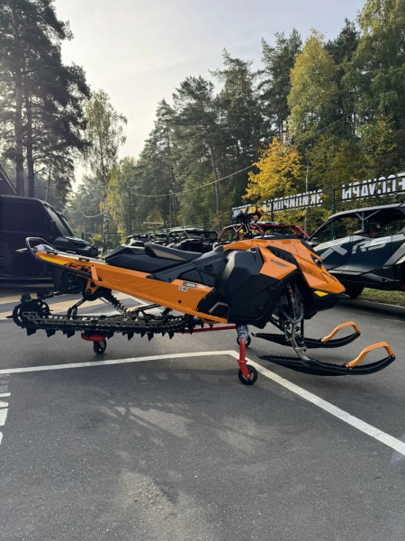 SKI-DOO Summit Expert 850 E-TEC 154 2027