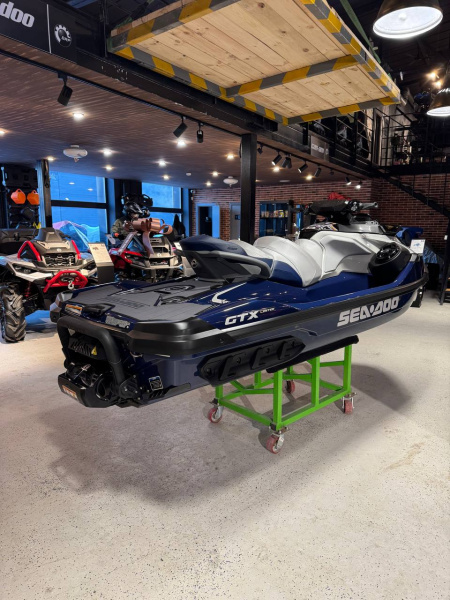 SEA-DOO GTX 300 LTD 2024