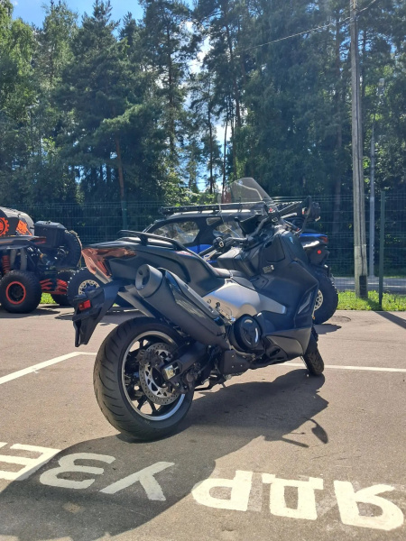 Yamaha TMAX 25th Anniversary 2026