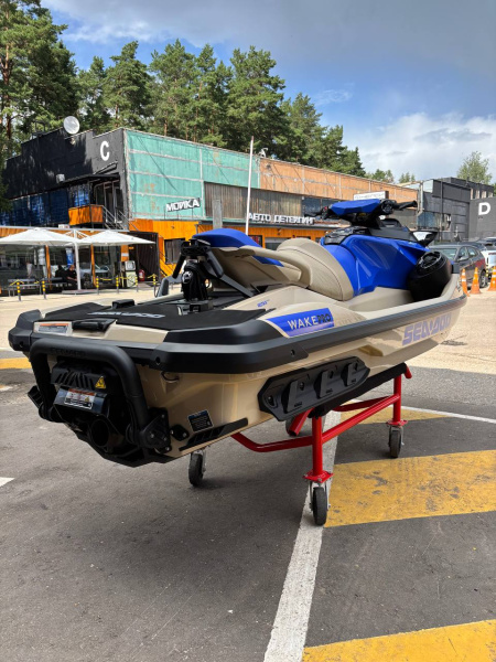 SEA-DOO WAKE PRO 230