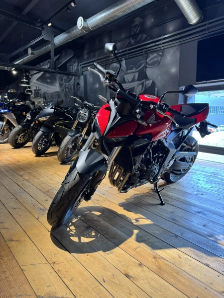 Honda CB 1000 Hornet 2025 ABS