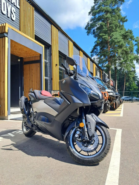 Yamaha TMAX 25th Anniversary 2026