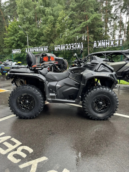 CAN-AM Outlander MAX Backcountry 1000R 2026
