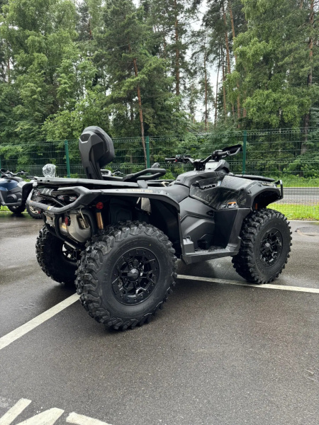 CAN-AM Outlander MAX Backcountry 1000R 2026