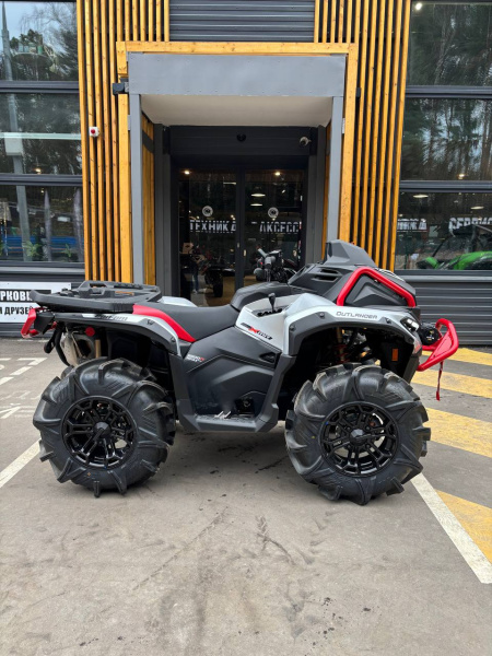 BRP CAN-AM Outlander XMR 1000R
