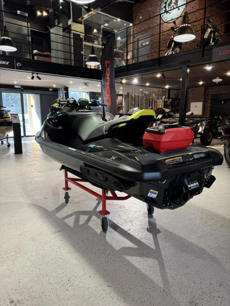 SEA-DOO RХР-X Aреx 300 2023