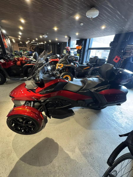 CAN-AM Spyder RT Limited 2025