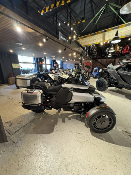 CAN-AM Can-Am Canyon XT 2025