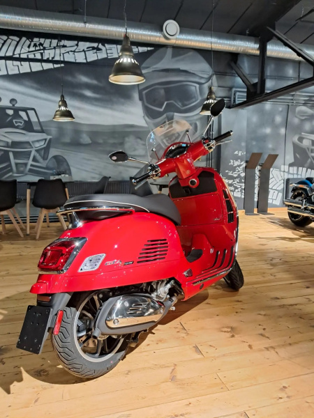 Vespa GTS Super 130 2026