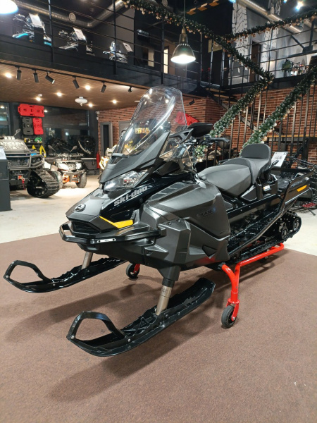 SKI-DOO G4 Skandic WT 20 900 ACE 2025  SKI-DOO G4 Skandic WT 20 900 ACE 2025