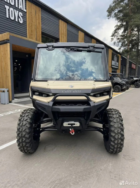 CAN-AM Defender MAX Limited HD11 2026