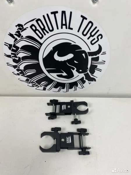 Кронштены крепл. запасн. ремня вар-ра Maverick X3