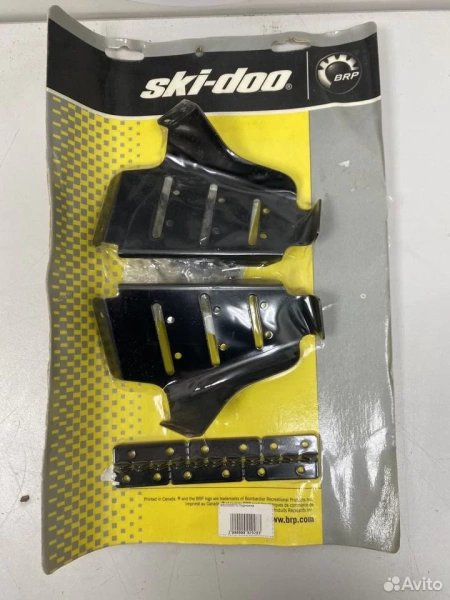 Комплект задних подножек снегохода