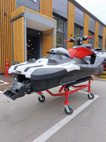 SEA-DOO Spark Trixx 1up