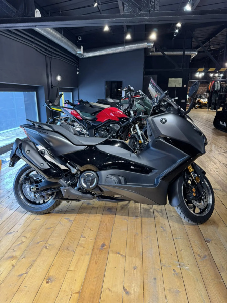 Yamaha TMAX 560 Tech MAX 2026