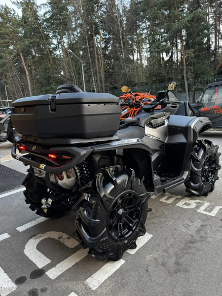 CAN-AM Outlander MAX PRO XU HD10 2026